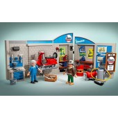 Vespa garage from the 1960s.