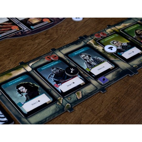 Imagen de los componentes del juego Pagan comprar Pagan