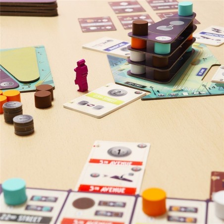 Imagen de los componentes del juego de estrategia flatiron comprar flatiron