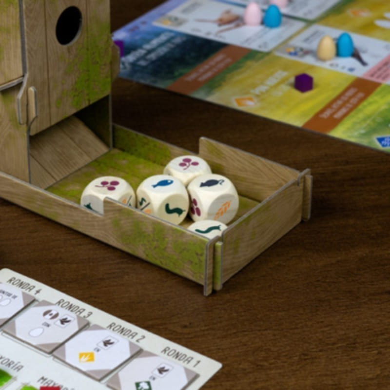Components of the Wingspan engine building board game by Maldito Games.