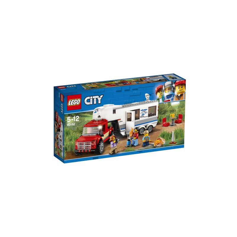 Camioneta y caravana.