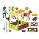 Playmobil Spirit 9479: Establo Pru y Chica Linda.
