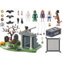 Scooby-Doo! Adventure in the cemetery.