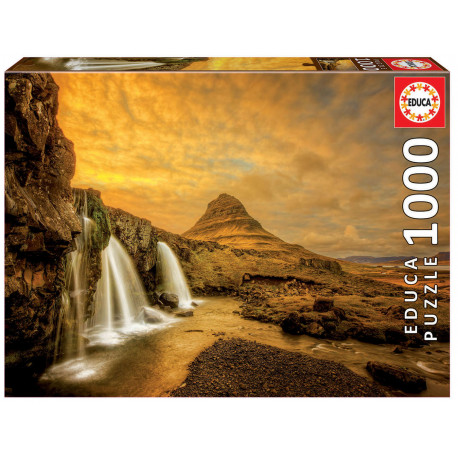 Kirkjufellsfoss waterfall. 1000 pcs.