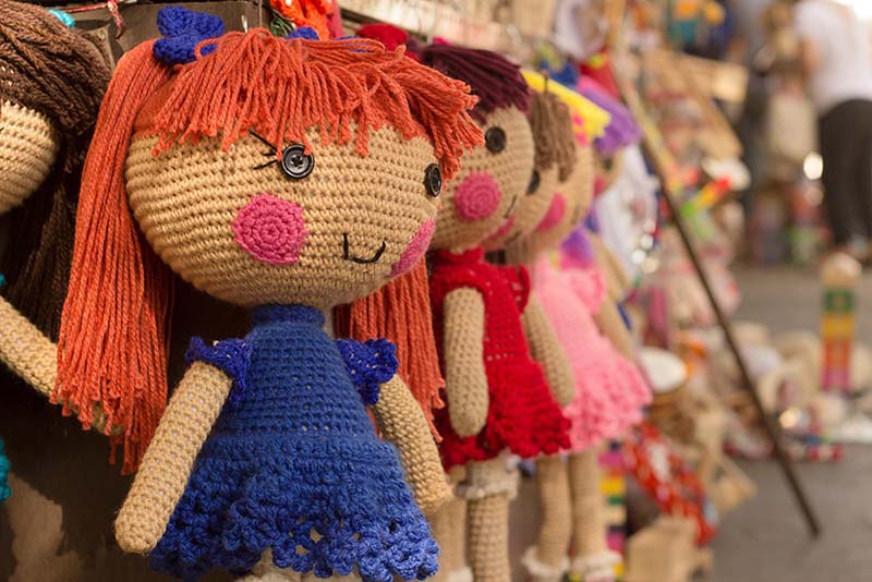 Muñeca con ojos de botón
