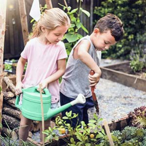 Los beneficios de un huerto urbano para niños